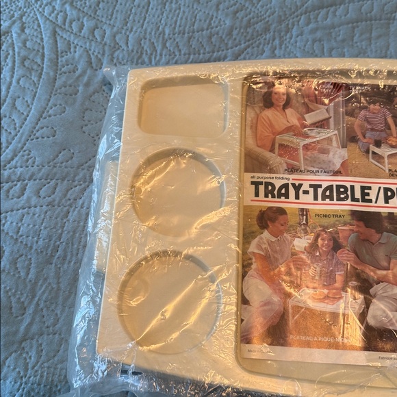 Vintage Chadwick-Miller Tray Table Made in Canada - Picture 4 of 6